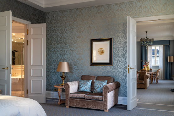 Althoff Grandhotel Schloss Bensberg by null