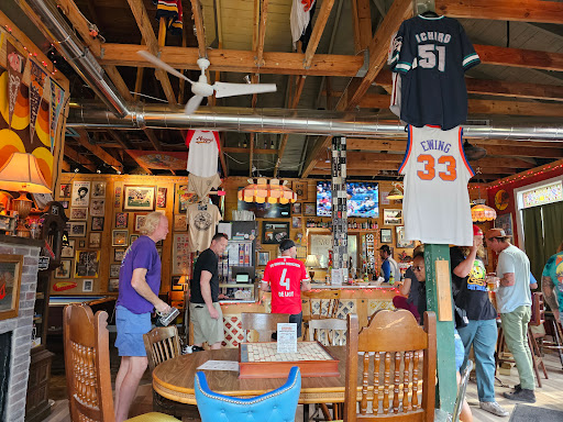 Muggsy’s - Visual