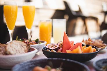 Manon Les Suites by null