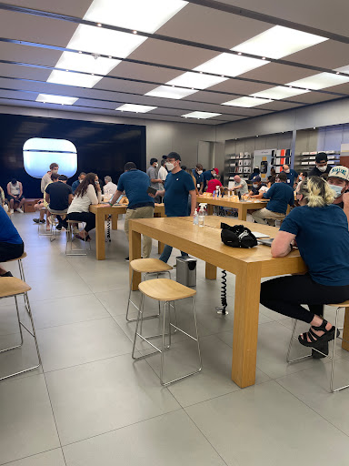 Apple Boca Raton - Thumbnail