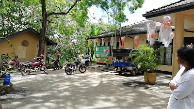 Photos of Kariyamadiththa District Hospital