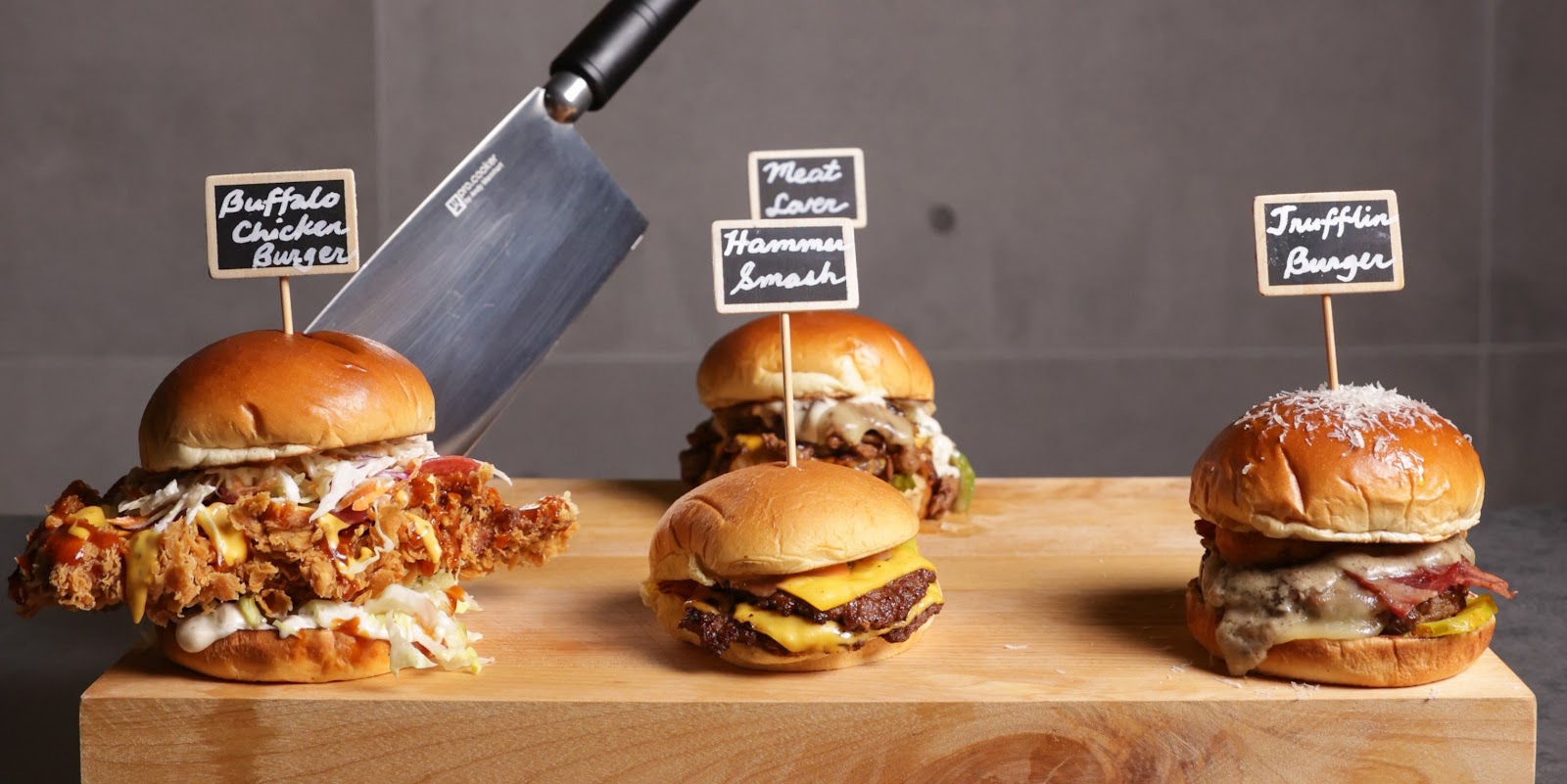 Hammer Burgers | Jumeirah 3 - صورة 2