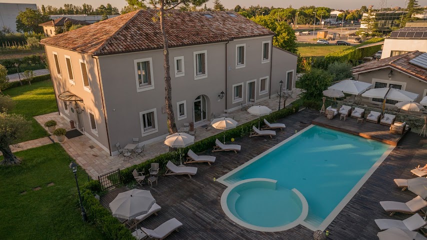 Relais San Giovanni Hotel by null