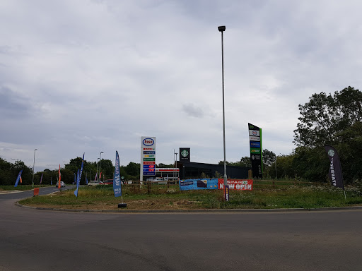 Esso Service Northampton Junction 16 - Thumbnail