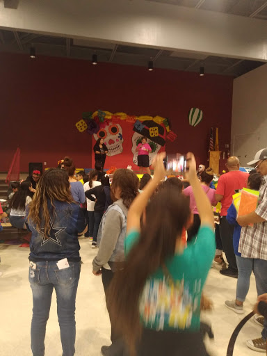Desert Trail Elementary School Gallery - United States