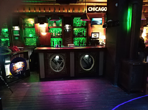 Pub New Chicago Logo