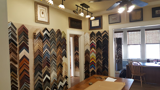 Robin's On Roan Custom Framing and Artisans - Thumbnail