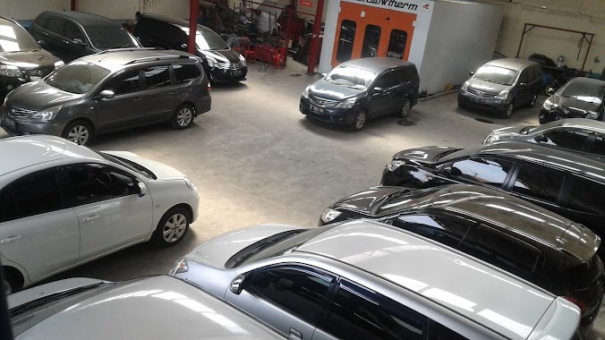 Jasmin Motor Bekasi, Author: Elis Agustina