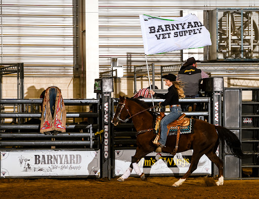 Barnyard Vet & Pet Supply - Thumbnail