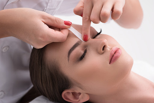 Razor's Edge Salon & Spa - Thumbnail