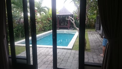 Photos of The Uma Dauh