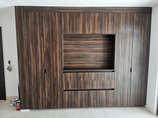 TK diseño de muebles Logo