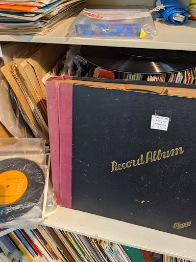 Featherston's Op Shop - Thumbnail