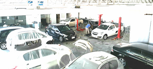 Renova Pinturas(Funilaria, Latoaria, Carros Pequenos e Reforma, compra e venda de Cabines de caminhões)