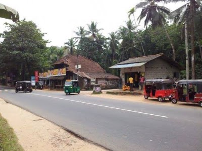Photos of Hingurala Bus Stop