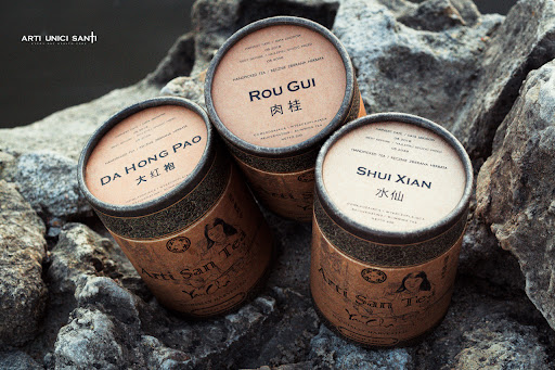 ARTI UNICI artisan brands