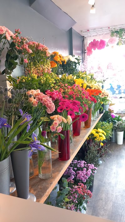 Dean & Co Florist