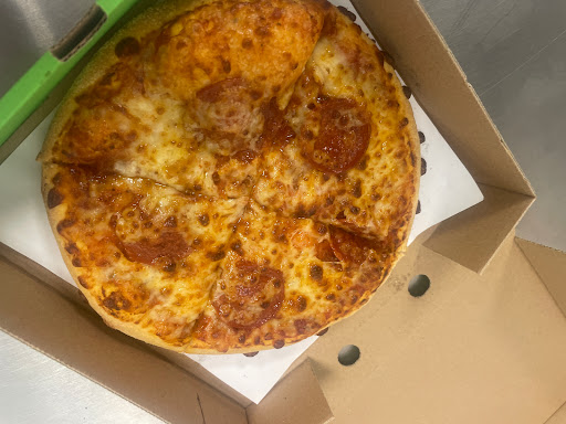 Caprinos Pizza Stroud - Thumbnail
