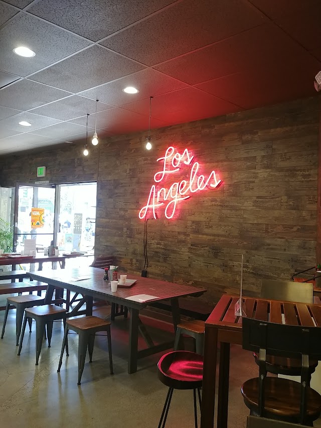 Snociety Urban Eatery