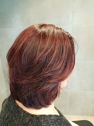 Photo n°9 de Mi-Ange Mi-Démon Artisan Coiffeur à Rezé (Salon de coiffure)