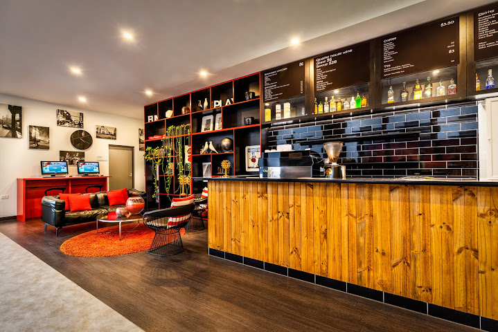 Essence Hotel Carlton by null