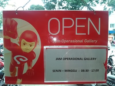 Photos of Gallery SMARTFREN