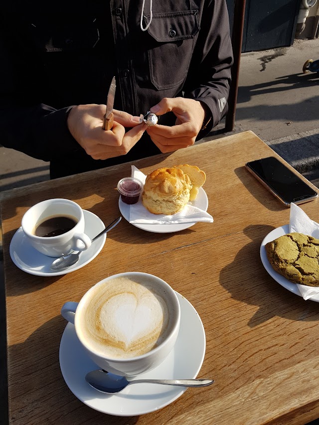 Café Dose Paris • Batignolles