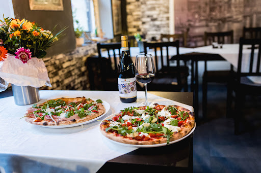 Mamma Mia Pizzeria " Qualitäts - Italienische - Pizza " - Thumbnail