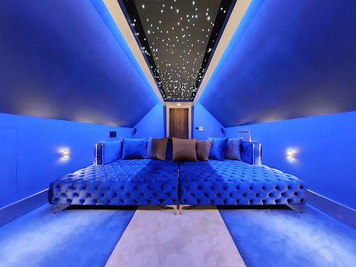 Cinema Sofa - Visual