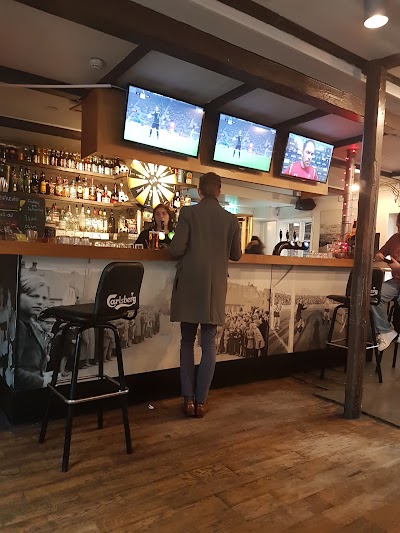 Photos of Bjarni Fel Sportbar