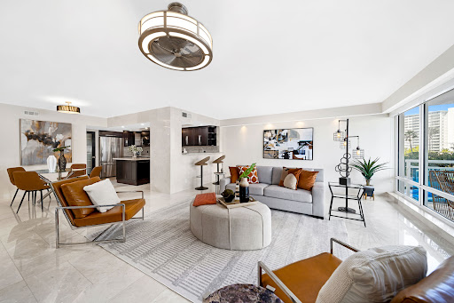 Natalia Hunter Realty