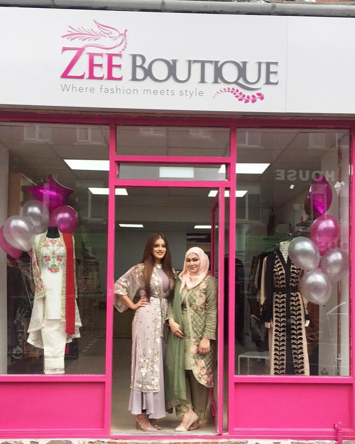 Zee Boutique - Bridal Fashion - photo 1