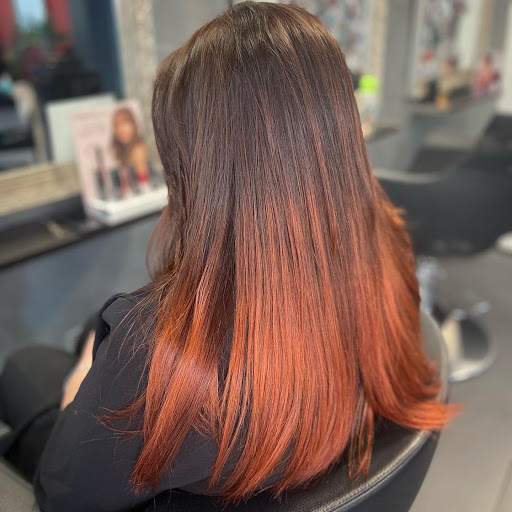 La Perla Hair Style - Thumbnail