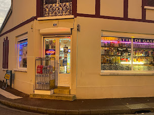 Photo n°1 de Supérette de gasny à Gasny (Épicerie)