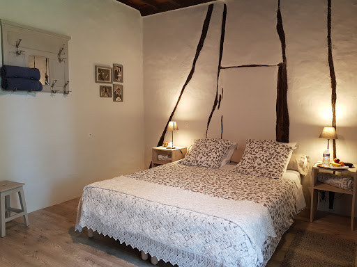 Photo de Maison d'hôtes de La Boissière, B&B à Andillac (Tarn). Gîte, glamping, piscine, spa. à Cahuzac-sur-Vère (81140)