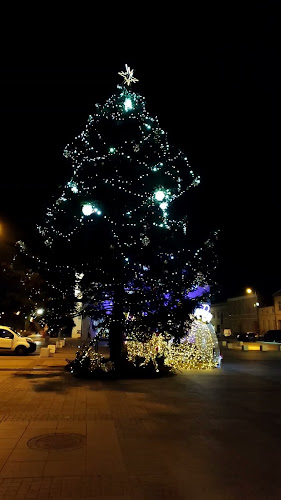 Plac Niepodległości, Kórnik