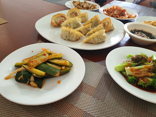 K&J Restaurant