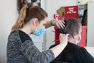Photo n°12 de Coiffures Des Epars à Chartres (Salon de coiffure)