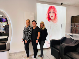 Photo n°1 de ITSI-BAN - Coiffeur La Calmette à La Calmette (Salon de coiffure)