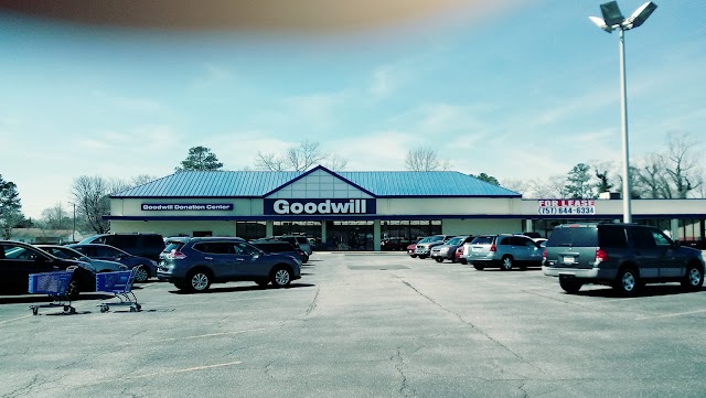 Goodwill Windsor Woods Retail Store