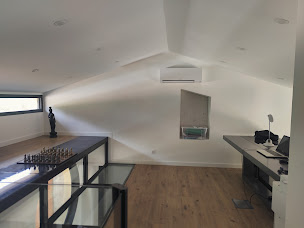 Photo n°22 de ACA Concept à Istres (Usine de panneaux solaires photovoltaïques)