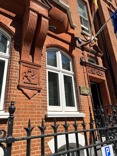 Spanish Consulate - Visual