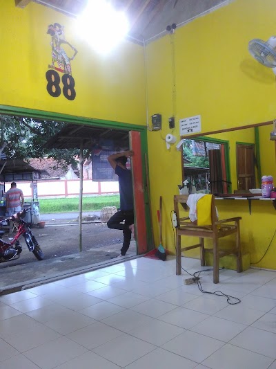 Photos of Barbershop Jozse 88