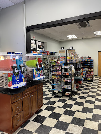 G & M LIQUORS & SMOKE SHOP with Packaging material - Thumbnail