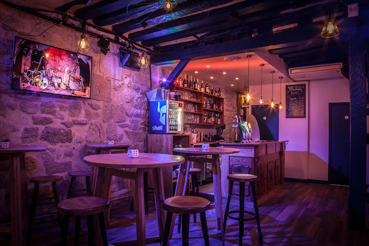 Le Caveau des Oubliettes by null