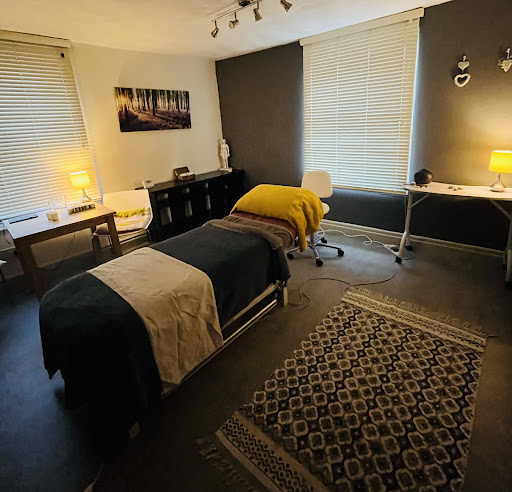 Essential Bliss Therapy