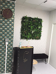 Photo n°5 de JENNY BEAUTY (hydra facial,micro,bl dentaire,) à Athis-Mons (Esthéticien)