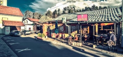 Photos of Upitnik