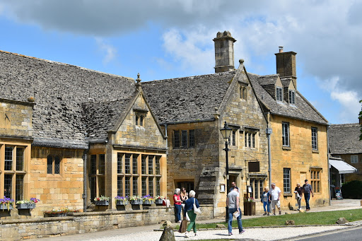 Cotswold Luxury Tours - Thumbnail