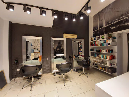 Hairdresser Nazan